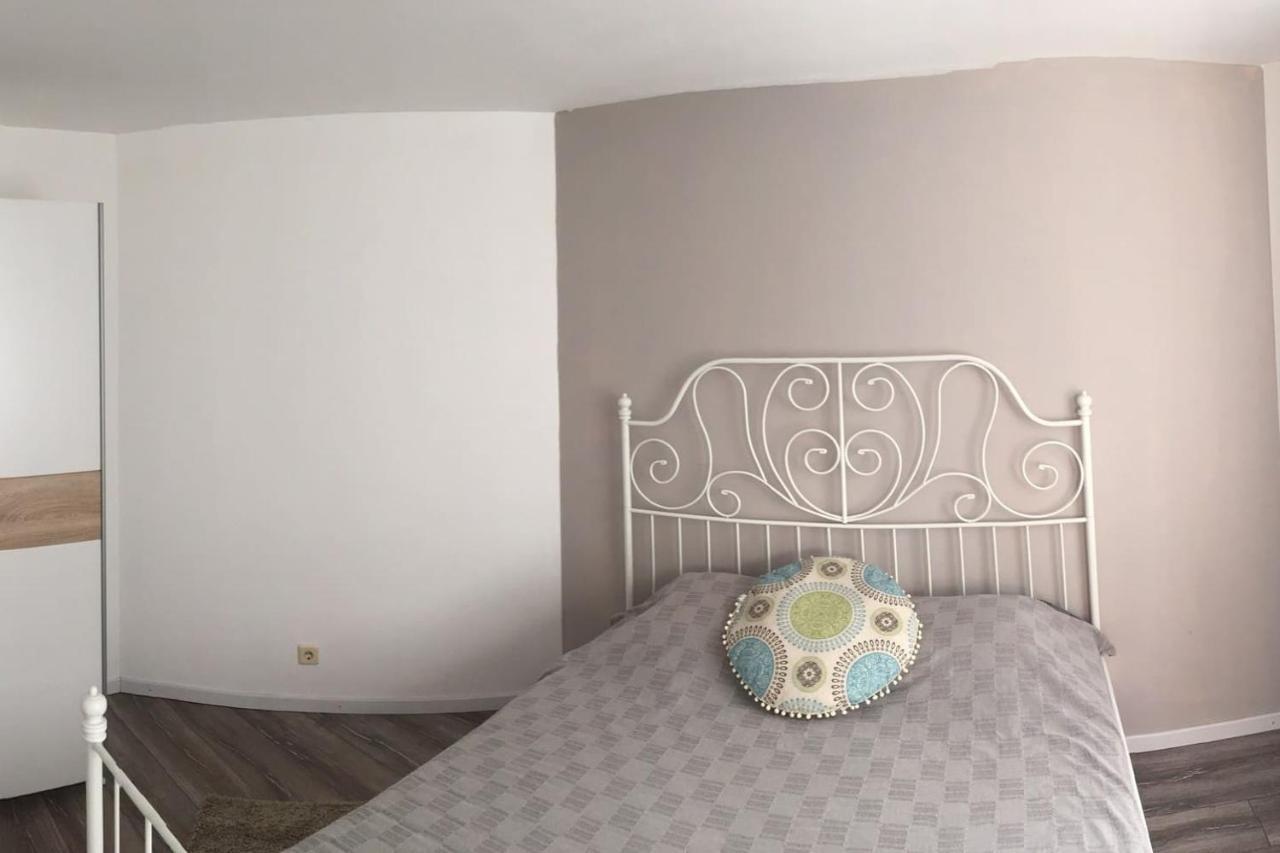 Apartment Button In Downtown Sofia Ngoại thất bức ảnh